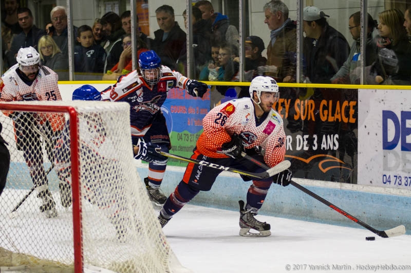 Photo hockey Division 2 - Division 2 : 5ème journée : Clermont-Ferrand vs Montpellier - Honorable victoire des Sangliers Arvernes Photo hockey Division 2 - Division 2 : 5ème journée : Clermont-Ferrand vs Montpellier - Honorable victoire des Sangliers Arvernes