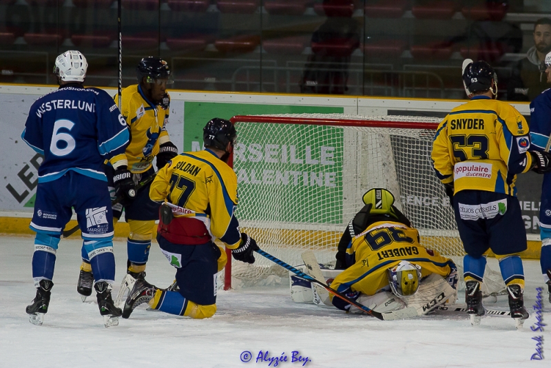 Photo hockey Division 2 - Division 2 : 5ème journée : Marseille vs Limoges - La série continue