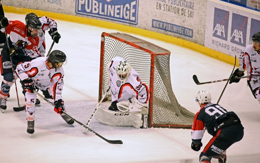 Photo hockey Division 2 - Division 2 : 6ème journée : Morzine-Avoriaz vs Toulouse-Blagnac - Sereins Pingouins !