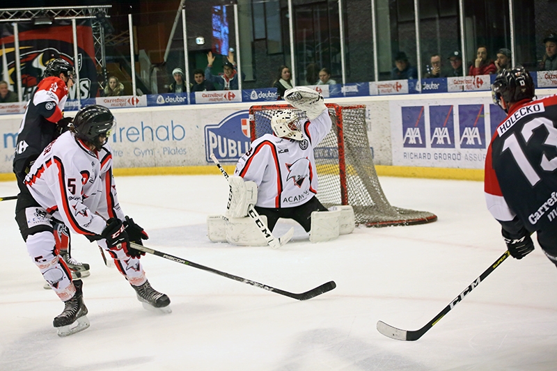 Photo hockey Division 2 - Division 2 : 6ème journée : Morzine-Avoriaz vs Toulouse-Blagnac - Sereins Pingouins !