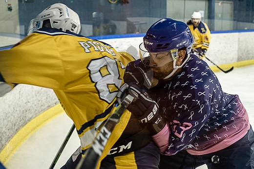 Photo hockey Division 2 - Division 2 : 6ème journée : Paris (FV) vs Evry / Viry (EVH 91) - Ecrasante victoire des Parisiens. Photo hockey Division 2 - Division 2 : 6ème journée : Paris (FV) vs Evry / Viry (EVH 91) - Ecrasante victoire des Parisiens.