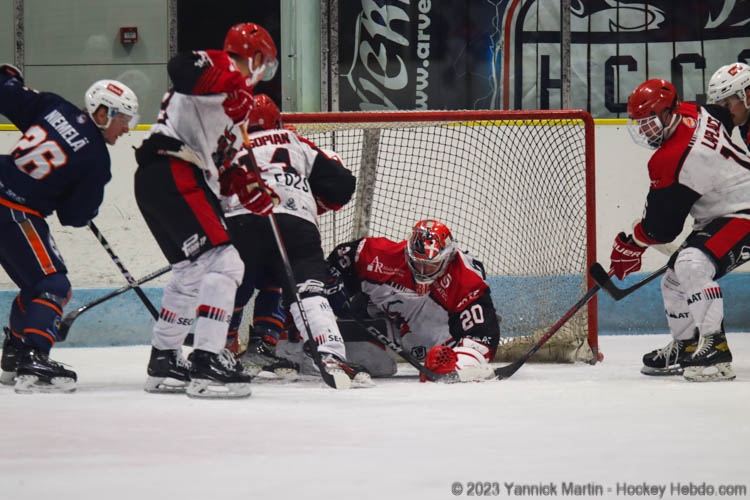 Photo hockey Division 2 - Division 2 : 8ème journée : Clermont-Ferrand vs Annecy - Un nouveau loupé pour Clermont Photo hockey Division 2 - Division 2 : 8ème journée : Clermont-Ferrand vs Annecy - Un nouveau loupé pour Clermont