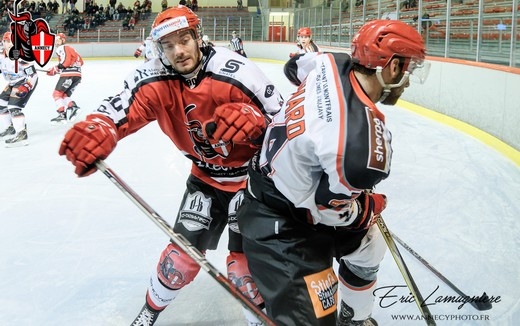 Photo hockey Division 2 - Division 2 : 9ème journée : Annecy vs Vaujany - L’expérience renverse la jeunesse