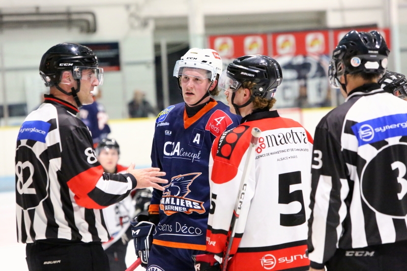 Photo hockey Division 2 - Division 2 - Poule de maintien - J5 : Clermont-Ferrand vs Colmar - Une victoire très, très… sportive