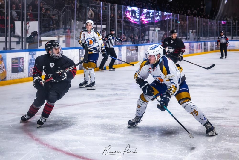 Photo hockey Division 2 - Division 2 - Toulouse ne lâche rien et pousse Reims au match d’appui Photo hockey Division 2 - Division 2 - Toulouse ne lâche rien et pousse Reims au match d’appui