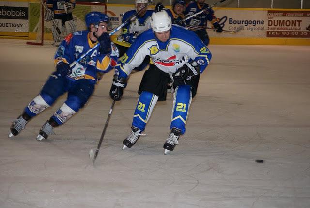 Photo hockey Division 3 - D3 : 5ème journée : Dijon II vs Châlons-en-Champagne - D3 : Trop tard