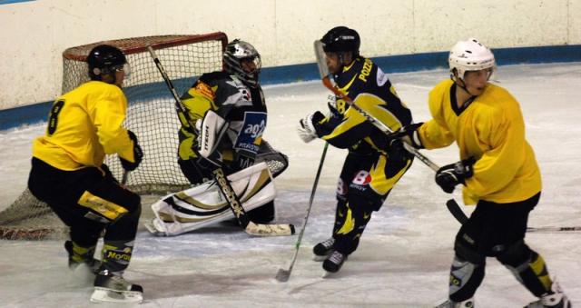 Photo hockey Division 3 - D3 : 6ème journée : Limoges vs Rennes - Les Taureaux font le spectacle