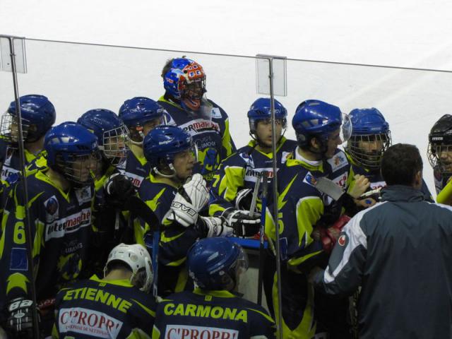 Photo hockey Division 3 - D3 : 7ème journée : Tours vs Limoges - Un match référence Photo hockey Division 3 - D3 : 7ème journée : Tours vs Limoges - Un match référence