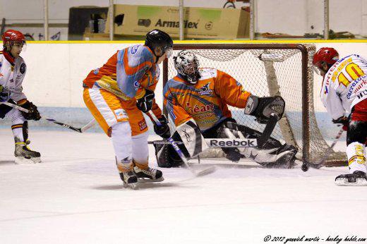 Photo hockey Division 3 - D3 : journée du 03/11/2012 : Clermont-Ferrand II vs Morzine-Avoriaz II - Des buts et une victoire pour Clermont II