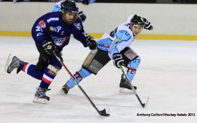 Photo hockey Division 3 - D3 : journée du 07/12/2013 : Brest II vs Tours II - D3: Brest II - Tours II Photo hockey Division 3 - D3 : journée du 07/12/2013 : Brest II vs Tours II - D3: Brest II - Tours II