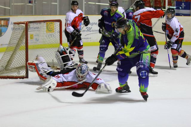 Photo hockey Division 3 - D3 : journée du 15/02/2014 : Châlons-en-Champagne vs Valenciennes - Quel suspense !