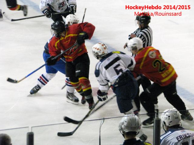 Photo hockey Division 3 - D3 : journée du 08/11/2014 : Besançon vs Luxembourg - La chute de l\ Photo hockey Division 3 - D3 : journée du 08/11/2014 : Besançon vs Luxembourg - La chute de l\