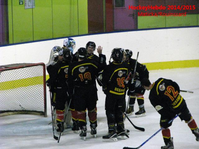 Photo hockey Division 3 - D3 : journée du 10/01/2015 : Besançon vs Dammarie-les-Lys - Solides comme des Aigles Photo hockey Division 3 - D3 : journée du 10/01/2015 : Besançon vs Dammarie-les-Lys - Solides comme des Aigles