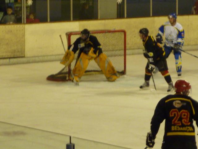 Photo hockey Division 3 - D3 - Play Off : Besançon vs Toulon - D3 : Un bien bel abordage Photo hockey Division 3 - D3 - Play Off : Besançon vs Toulon - D3 : Un bien bel abordage