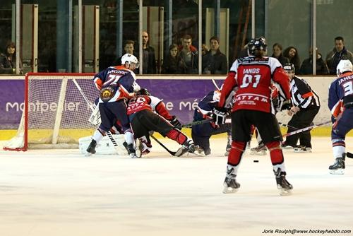 Photo hockey Division 3 - D3 : Play Offs - Carré Final : Montpellier vs Valenciennes - Un match d’enfer Photo hockey Division 3 - D3 : Play Offs - Carré Final : Montpellier vs Valenciennes - Un match d’enfer