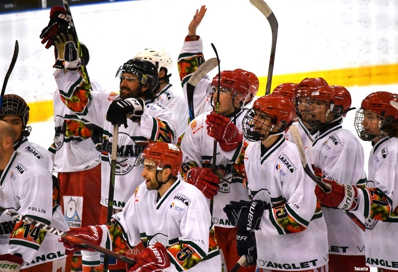 Photo hockey Division 3 - Division 3 - 18ème journée : Rennes vs Anglet II - D3 - Reportage photos - Rennes vs Anglet2
