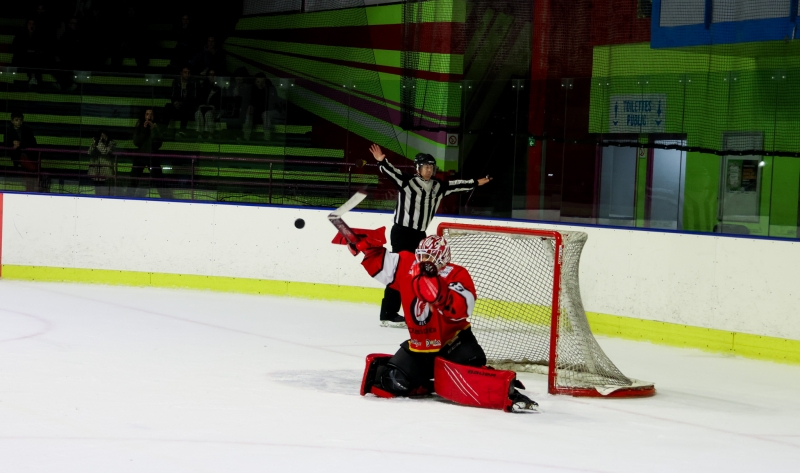 Photo hockey Division 3 - Division 3 - 19ème journée : Besançon vs Briançon II - Les Aigles à tire-d
