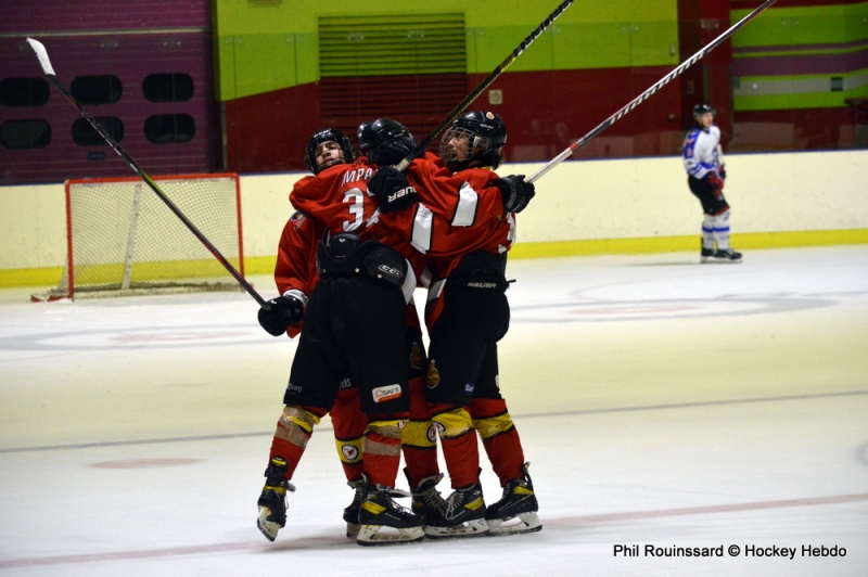 Photo hockey Division 3 - Division 3 : 19ème journée : Besançon vs HCMP II - Les Aigles infranchissables