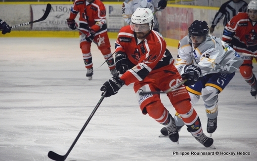 Photo hockey Division 3 - Division 3 : 1ère journée : Dijon  vs Châlons-en-Champagne - Messire le Duc est verni et l