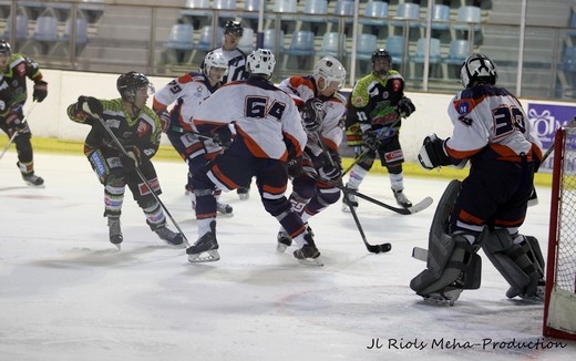 Photo hockey Division 3 - Division 3 : journée 28 Octobre 2017 : Nimes vs Montpellier II - D3 - Nîmes vs Montpellier - Ils l’ont fait !