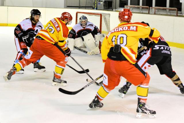 Photo hockey Division 3 - Division 3 : journée du 21-22 novembre 2015 : Orléans vs Valenciennes - D3 : Orléans s\ Photo hockey Division 3 - Division 3 : journée du 21-22 novembre 2015 : Orléans vs Valenciennes - D3 : Orléans s\