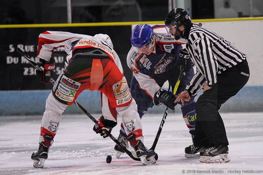 Photo hockey Division 3 - Division 3 : journée du 26 octobre 2019 : Clermont-Ferrand II vs La Roche-sur-Yon - L’Hogly bat la réserve clermontoise Photo hockey Division 3 - Division 3 : journée du 26 octobre 2019 : Clermont-Ferrand II vs La Roche-sur-Yon - L’Hogly bat la réserve clermontoise