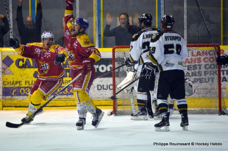 Photo hockey Division 3 - Division 3 : journée du 4 novembre 2017 : Dijon vs Dammarie-les-Lys - Les Caribous renversent Messire le Duc Photo hockey Division 3 - Division 3 : journée du 4 novembre 2017 : Dijon vs Dammarie-les-Lys - Les Caribous renversent Messire le Duc