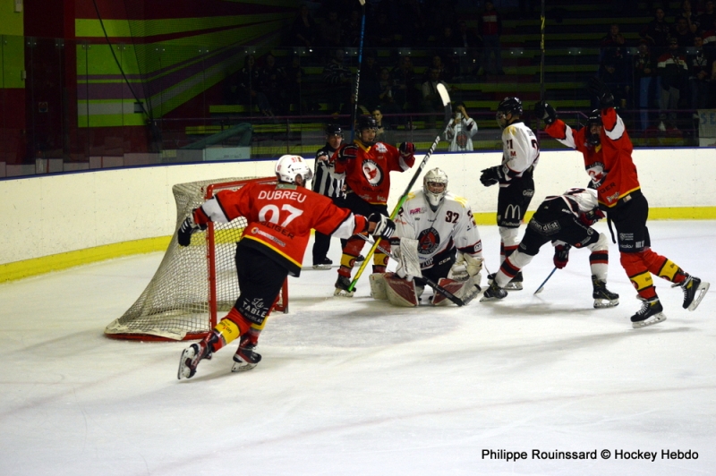 Photo hockey Division 3 - Division 3 - Play-off Barrage - Aller : Besançon vs Mulhouse - Double avantage Mulhouse à Besançon