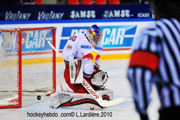 Photo hockey Europe : Continental Cup - CHL - Europe : Continental Cup - CHL - Salzburg de la tête et des épaules