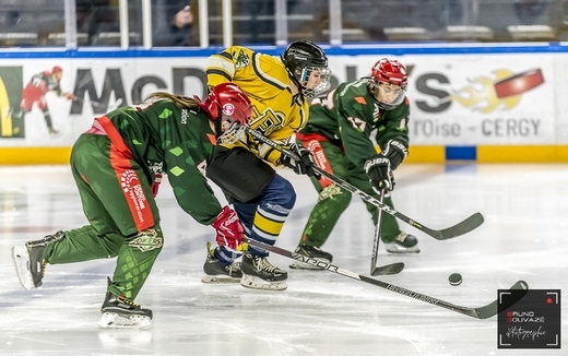 Photo hockey Féminin U17 / U20 Elite -  : Cergy-Pontoise / Féminin vs Evry / Viry  - Féminin - Féminin élite : Les Jokers dominent les Jets