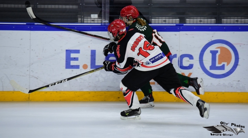 Photo hockey Féminin U17 / U20 Elite - Féminin U17 / U20 Elite - Elite Féminine - Cergy fait le travail face à Neuilly