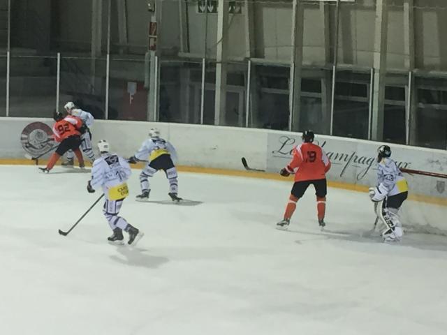 Photo hockey Hockey en Europe - Hockey en Europe - Coupe des Bains : Mauvais début tessinois