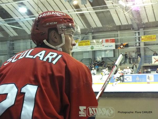Photo hockey Hockey en Europe - Hockey en Europe : Grenoble (Les Brûleurs de Loups) - Grenoble, un tiers en retard Photo hockey Hockey en Europe - Hockey en Europe : Grenoble (Les Brûleurs de Loups) - Grenoble, un tiers en retard