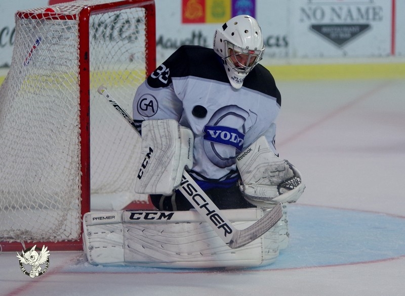 Photo hockey Hockey en France -  : Bordeaux vs Nantes - La décision par Spencer !