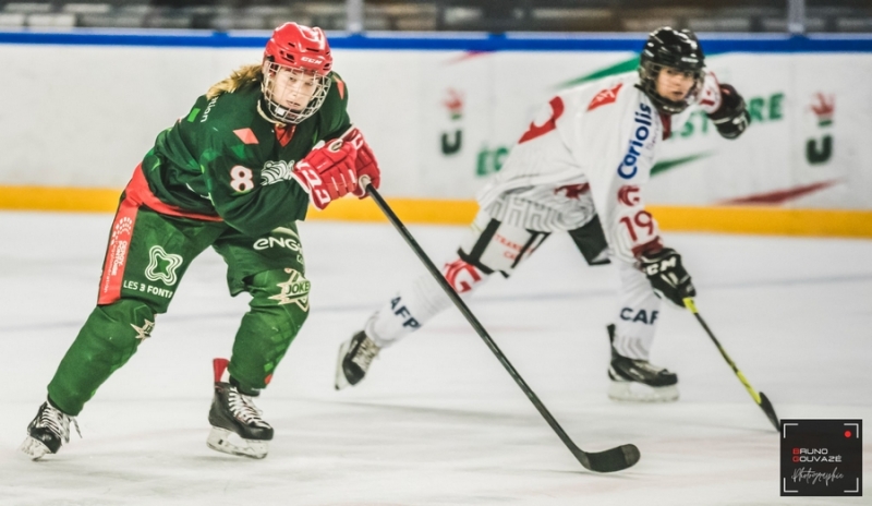Photo hockey Hockey en France - : Cergy-Pontoise / Féminin vs Amiens / Féminin - Féminin élite : Cergy réussit sa rentrée Photo hockey Hockey en France - : Cergy-Pontoise / Féminin vs Amiens / Féminin - Féminin élite : Cergy réussit sa rentrée