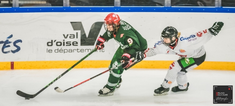 Photo hockey Hockey en France - : Cergy-Pontoise / Féminin vs Amiens / Féminin - Féminin élite : Cergy réussit sa rentrée Photo hockey Hockey en France - : Cergy-Pontoise / Féminin vs Amiens / Féminin - Féminin élite : Cergy réussit sa rentrée