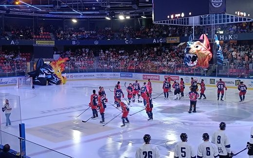 Photo hockey Hockey en France -  : Grenoble  vs Marseille - Reprise du hockey à Pôle Sud