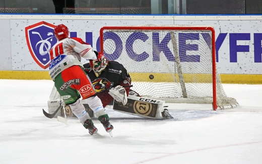 Photo hockey Hockey en France - : Mont-Blanc vs Morzine-Avoriaz - Renversant ! Photo hockey Hockey en France - : Mont-Blanc vs Morzine-Avoriaz - Renversant !