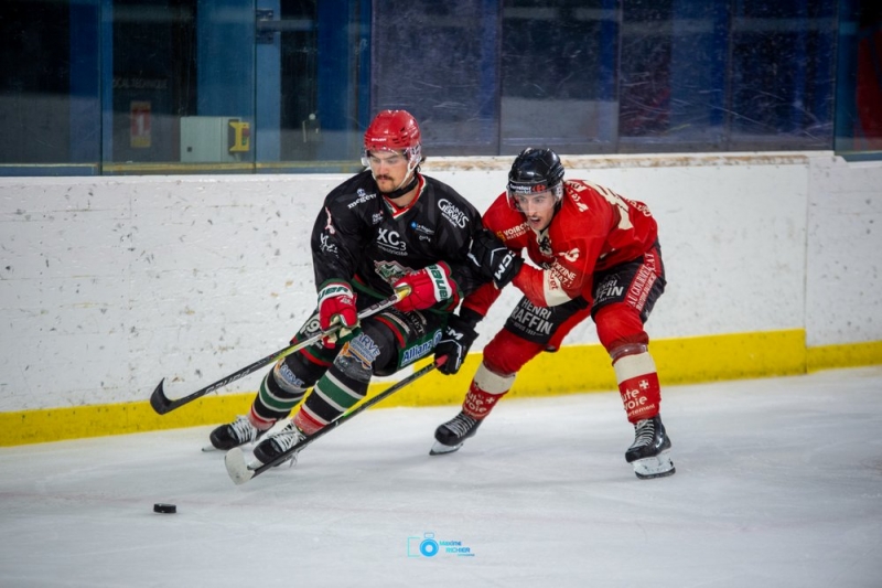 Photo hockey Hockey en France -  : Mont-Blanc vs Morzine-Avoriaz - Victoire de Mt Blanc vs Morzine-Avoriaz