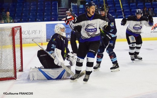 Photo hockey Hockey en France -  : Nantes vs Tours  - Les Remparts n’ont pas pu résister