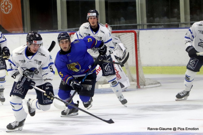 Photo hockey Hockey en France -  : Nice vs Gap  - PREPA - Victoire de Nice face à Gap