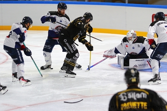 Photo hockey Hockey en France - : Rouen vs Angers - Rouen premier match, première victoire. Photo hockey Hockey en France - : Rouen vs Angers - Rouen premier match, première victoire.