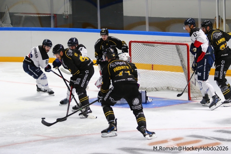 Photo hockey Hockey en France - : Rouen vs Angers - Rouen premier match, première victoire. Photo hockey Hockey en France - : Rouen vs Angers - Rouen premier match, première victoire.