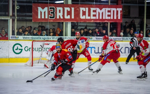 Photo hockey Hockey en France - Hockey en France : Chamonix (Les Pionniers) - ITW - Clément Masson : "Je ne me ferme aucune porte !" Photo hockey Hockey en France - Hockey en France : Chamonix (Les Pionniers) - ITW - Clément Masson : "Je ne me ferme aucune porte !"
