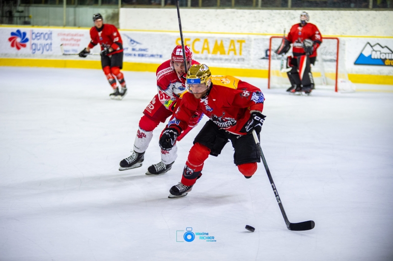 Photo hockey Hockey en France - Hockey en France : Chamonix (Les Pionniers) - ITW - Clément Masson : "Je ne me ferme aucune porte !" Photo hockey Hockey en France - Hockey en France : Chamonix (Les Pionniers) - ITW - Clément Masson : "Je ne me ferme aucune porte !"