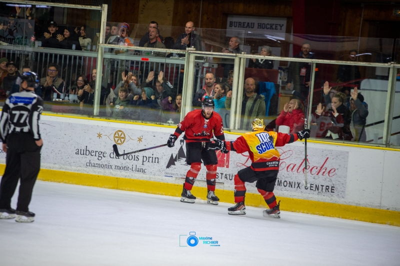 Photo hockey Hockey en France - Hockey en France : Chamonix (Les Pionniers) - ITW - Clément Masson : "Je ne me ferme aucune porte !" Photo hockey Hockey en France - Hockey en France : Chamonix (Les Pionniers) - ITW - Clément Masson : "Je ne me ferme aucune porte !"