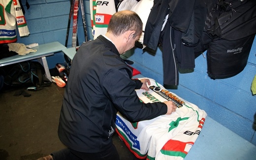 Photo hockey Hockey en France - Hockey en France : Mont-Blanc (Les Yetis) - D2 Play-Off : 24h avec le HC Mont-Blanc Photo hockey Hockey en France - Hockey en France : Mont-Blanc (Les Yetis) - D2 Play-Off : 24h avec le HC Mont-Blanc