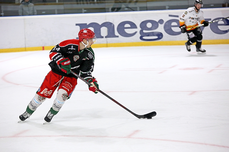 Photo hockey Hockey en France - Hockey en France - Mont-Blanc l’emporte, Roanne s’accroche... Photo hockey Hockey en France - Hockey en France - Mont-Blanc l’emporte, Roanne s’accroche...