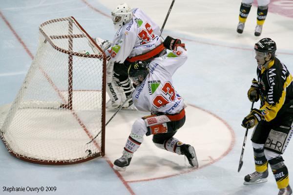 Photo hockey Hockey en France - Hockey en France : Rouen (Les Dragons) - Rouen sans difficultés Photo hockey Hockey en France - Hockey en France : Rouen (Les Dragons) - Rouen sans difficultés