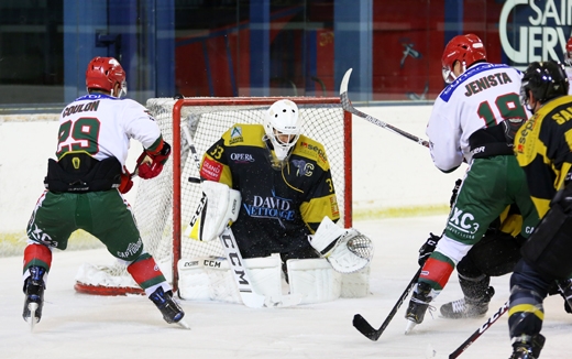 Photo hockey Hockey en France - Hockey en France - Une nouvelle opposition au couteau ! Photo hockey Hockey en France - Hockey en France - Une nouvelle opposition au couteau !